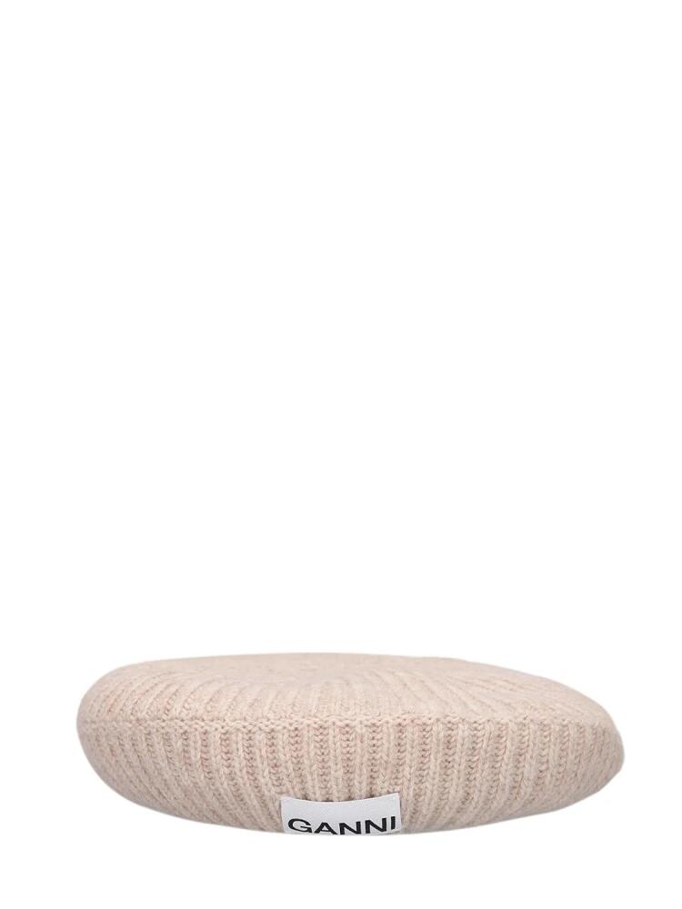 GANNI Structured Ribbed Wool Beret Cover