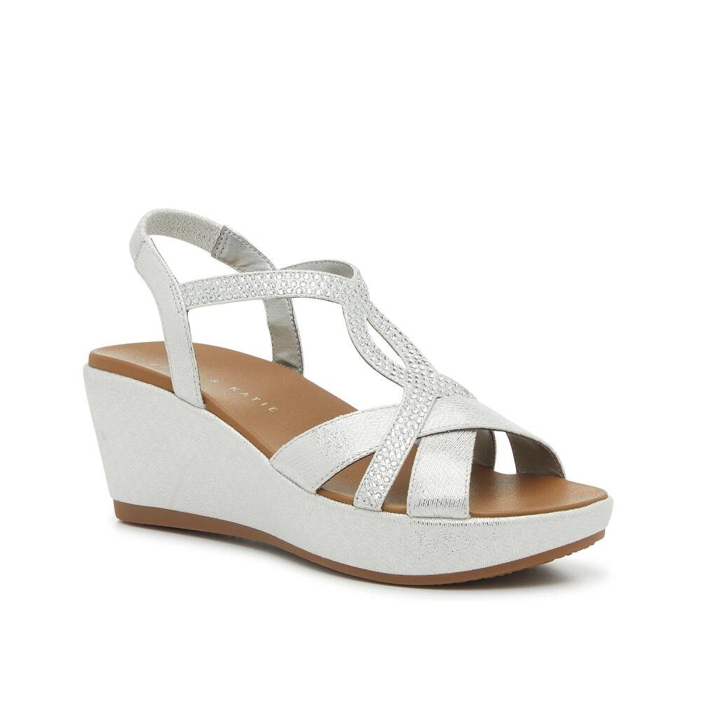 Kelly & Katie Calasy Wedge Sandal | Women's | Silver Metallic Cover