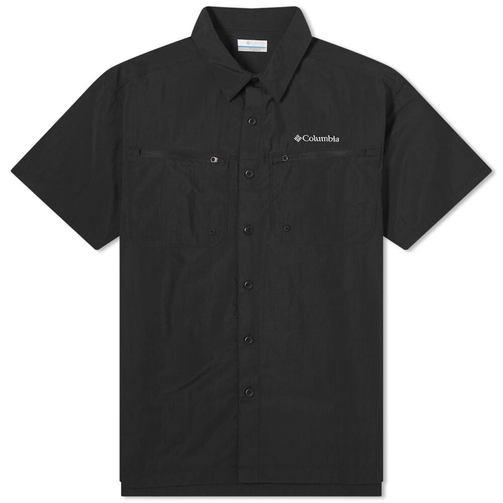 Columbia Men's Mountaindale™ Outdoor Short Sleeve Shirt in Black Cover