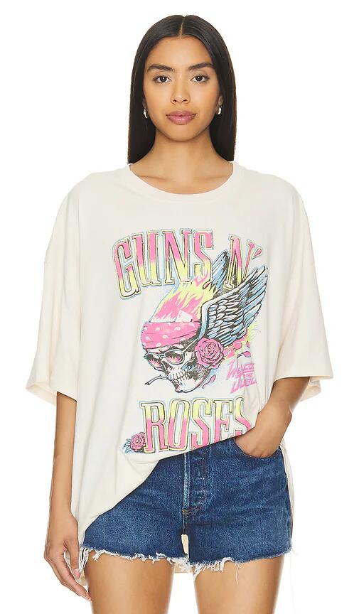 DAYDREAMER Guns N Roses Flaming Skull Tee in White Cover