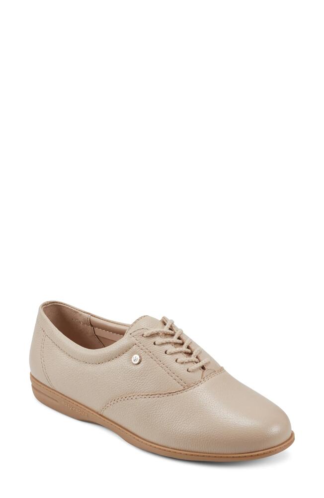 Easy Spirit Motion Sneaker in Light Natural Cover