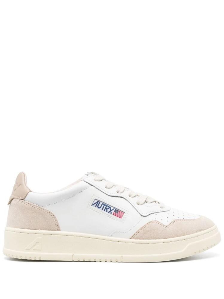 Autry Medalist low-top sneakers - White Cover