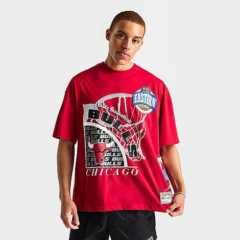 Mitchell And Ness Men's Chicago Bulls NBA Logo Blast Graphic T-Shirt in Red/Red Cover