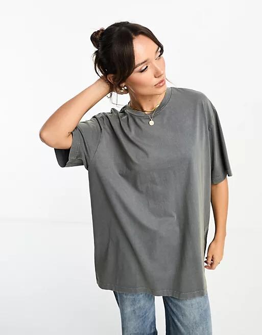 ASOS DESIGN long line t-shirt in washed charcoal-Gray Cover