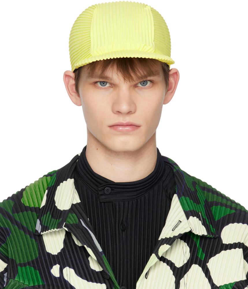 HOMME PLISSÉ ISSEY MIYAKE Yellow Pleats Cap Cover