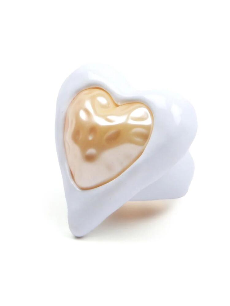 JULIETTA heart-shaped resin ring - White Cover