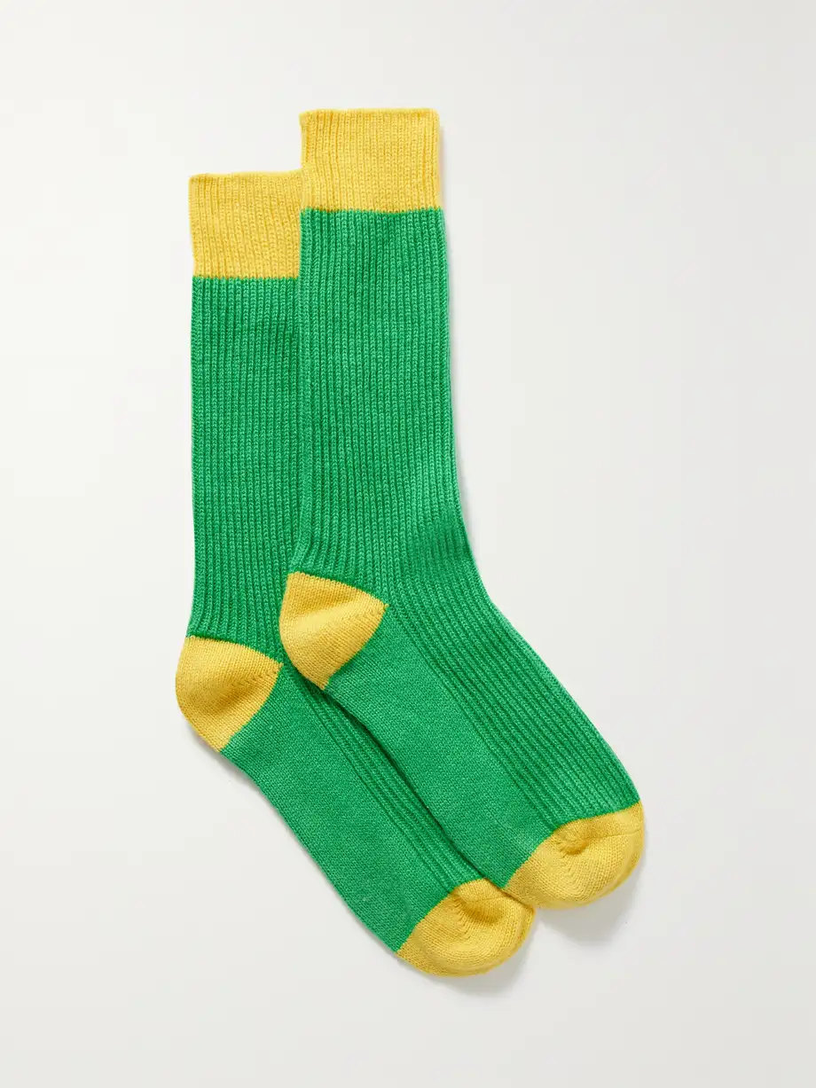 Guest In Residence - Two-tone Ribbed Cashmere Socks - Green Cover