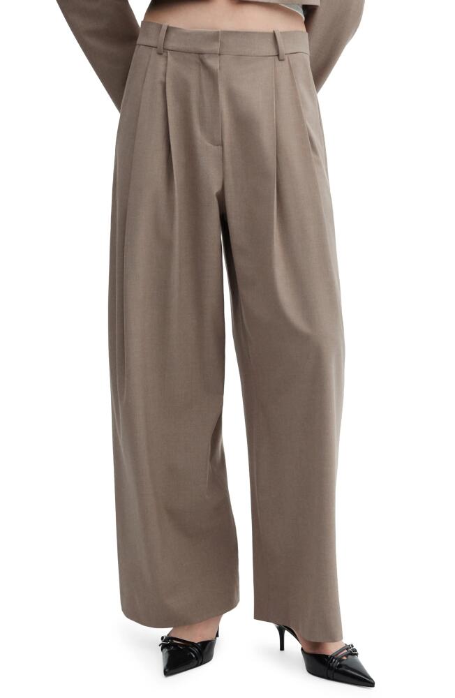 MANGO Roy Pleat Wide Leg Pants in Light-Brown Cover