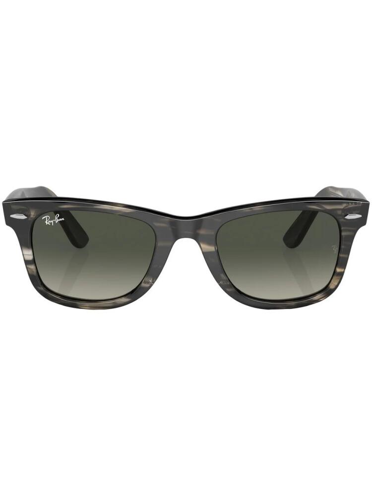 Ray-Ban Original Wayfarer square-frame sunglasses - Grey Cover