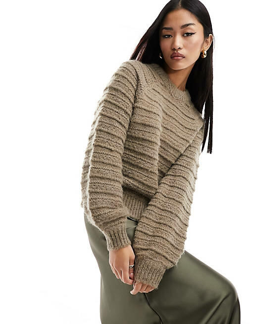 Pieces textured stripe sweater in brown Cover