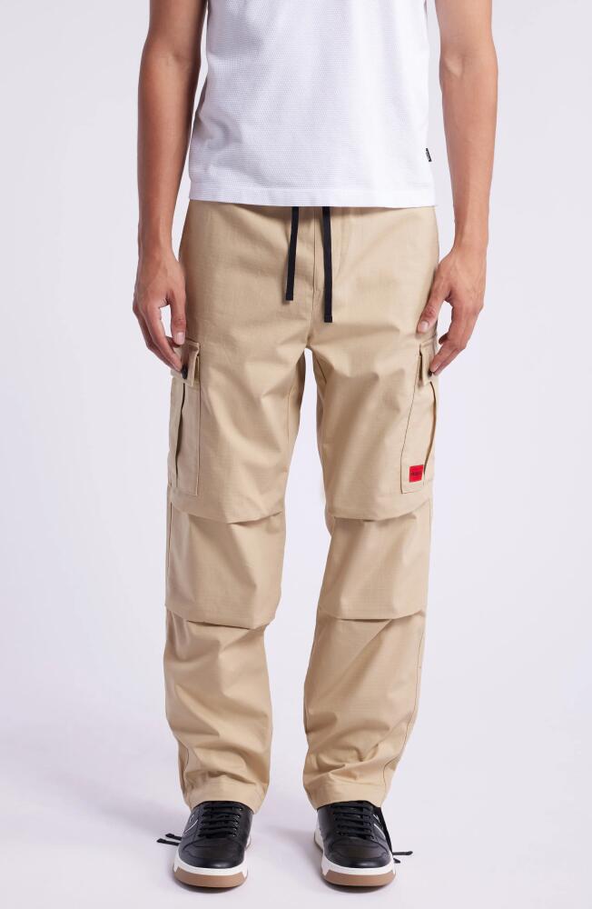 BOSS Garlo Cargo Pants in Medium Beige Cover