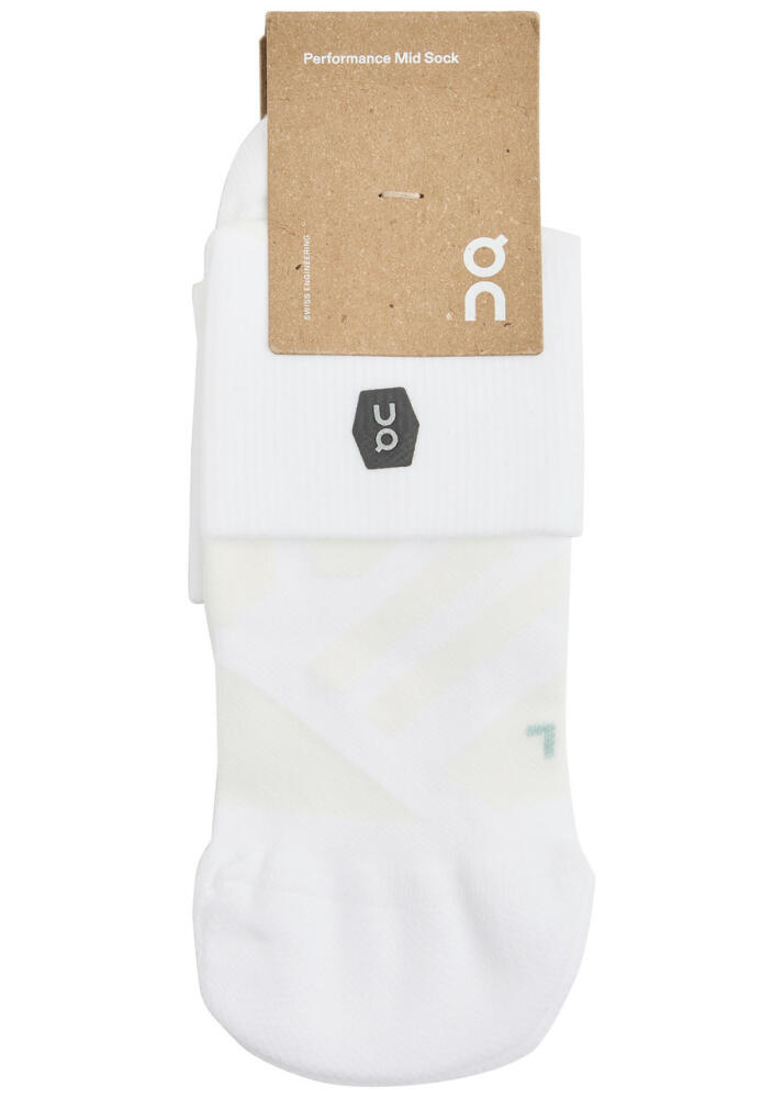 ON Performance Mid Stretch-jersey Socks - White Cover