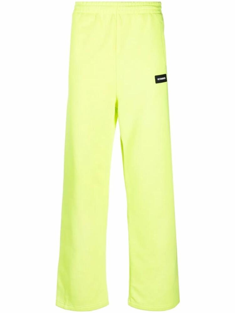 VETEMENTS logo-patch sweatpants - Yellow Cover