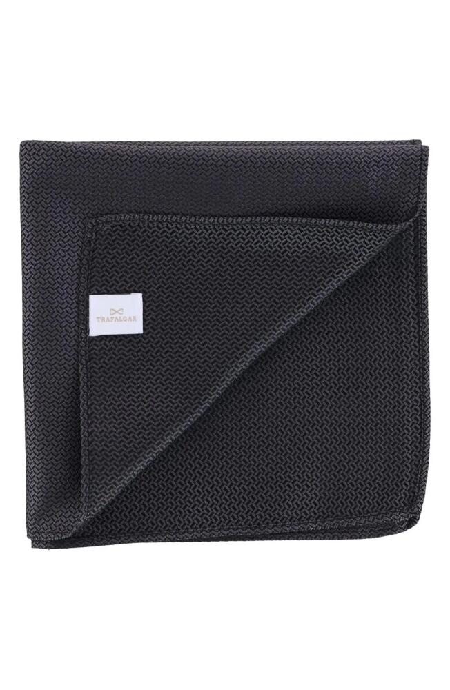 Trafalgar The Monte Bello Interlocked Silk Pocket Square in Black Cover