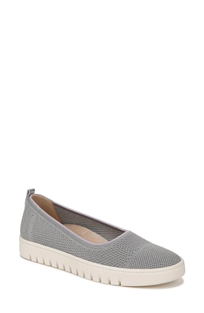 Vionic Uptown Knit Skimmer Flat in Light Grey Cover