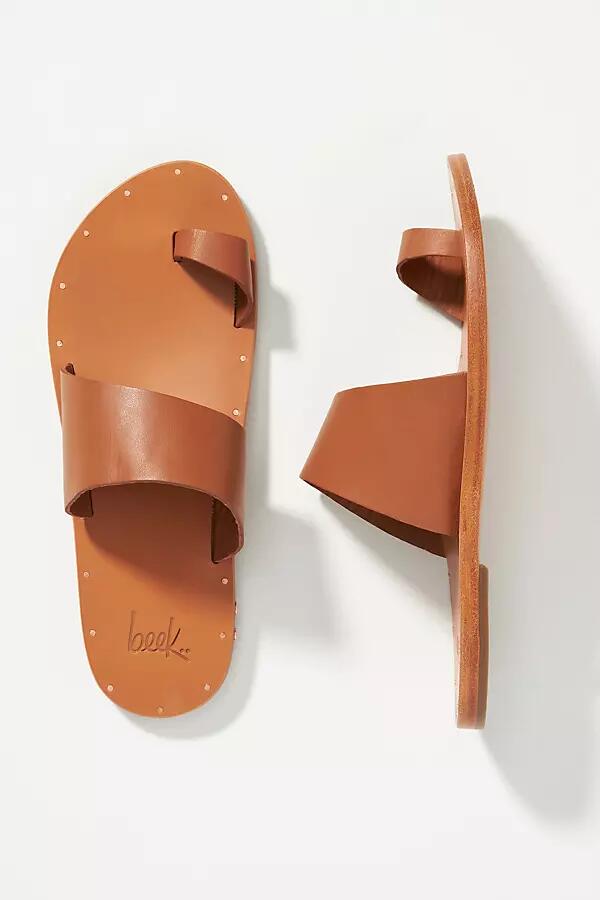 beek Finch Toe-Loop Sandals Cover