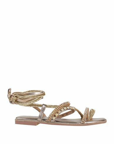 Alma En Pena. Woman Thong sandal Gold Leather, Textile fibers Cover