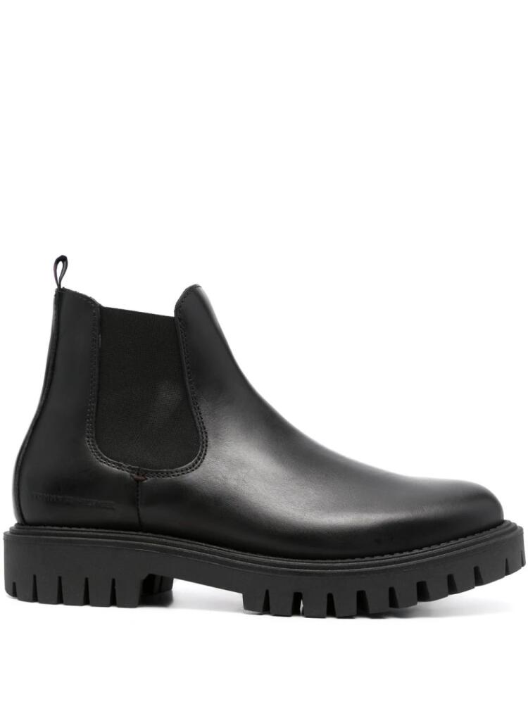 Tommy Hilfiger round-toe slip-on leather boots - Black Cover