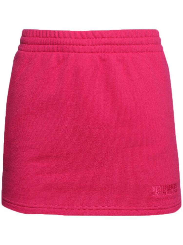 VETEMENTS embroidered-logo mini skirt - Pink Cover