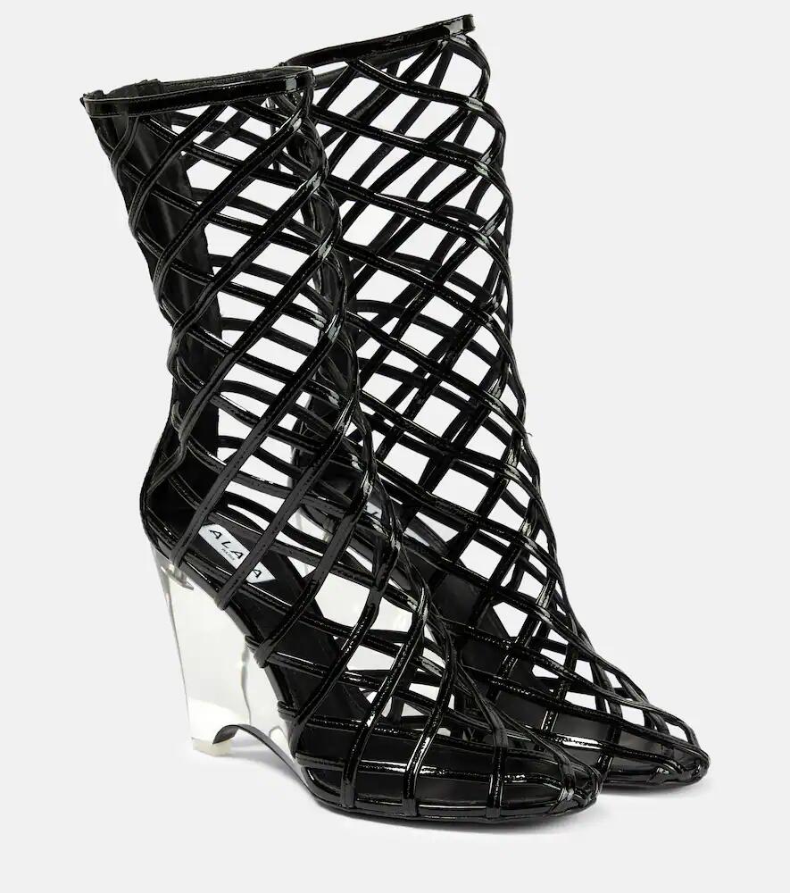 Alaïa Leather wedge ankle boots Cover