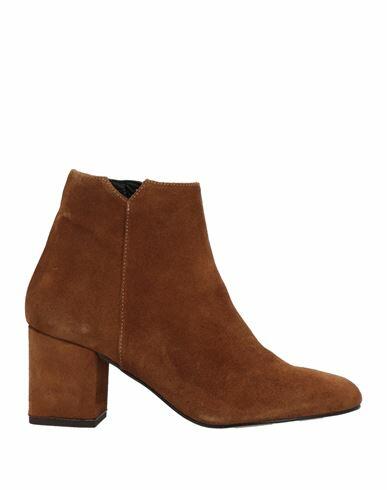 Anaki Woman Ankle boots Brown Calfskin Cover