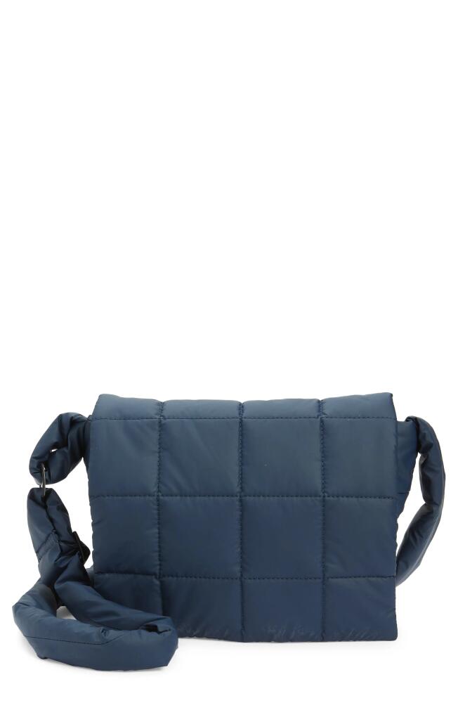 VeeCollective Porter Water Repellent Quilted Messenger Crossbody Bag in Deep Sea Cover