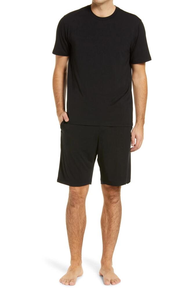 Nordstrom Cooling Short Pajamas in Black Cover