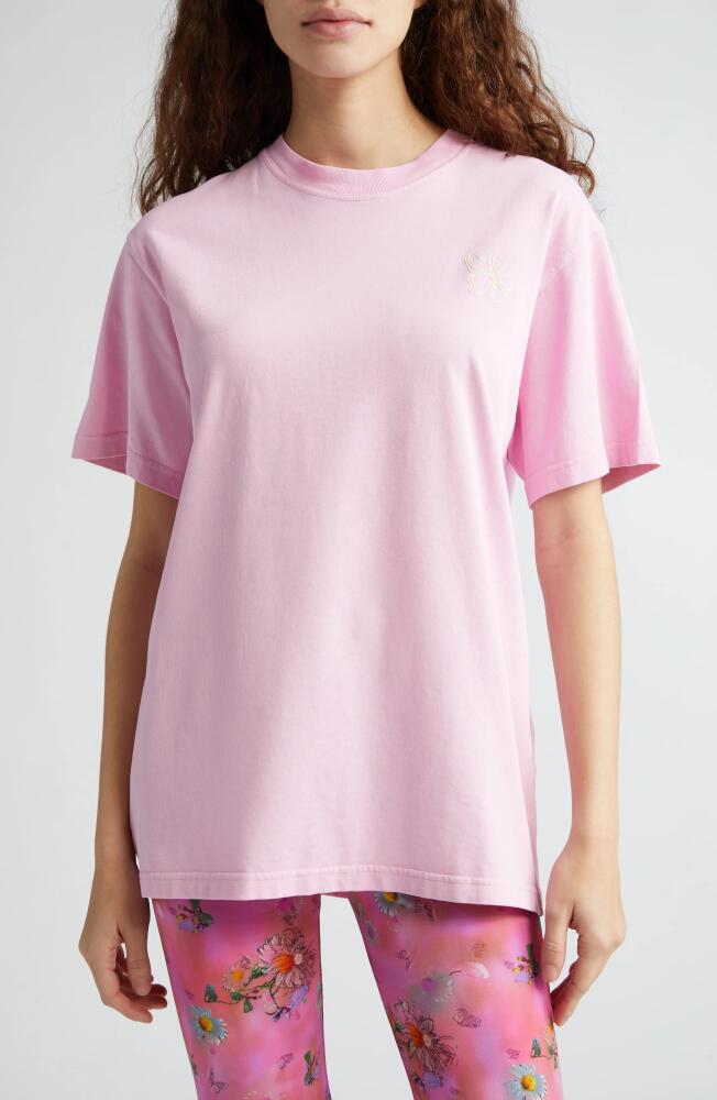 MACCAPANI The Macca Cotton T-Shirt in Pink Cover