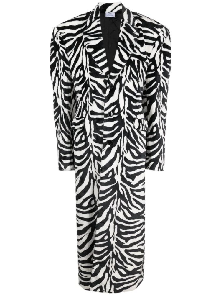 VETEMENTS single-breasted zebra-pattern coat - Black Cover