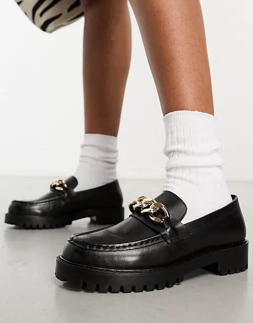 Walk London Clara chain loafers in black leather Cover