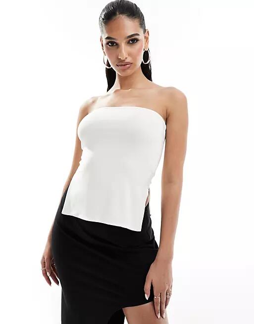 Kaiia slinky bandeau side split top in white Cover