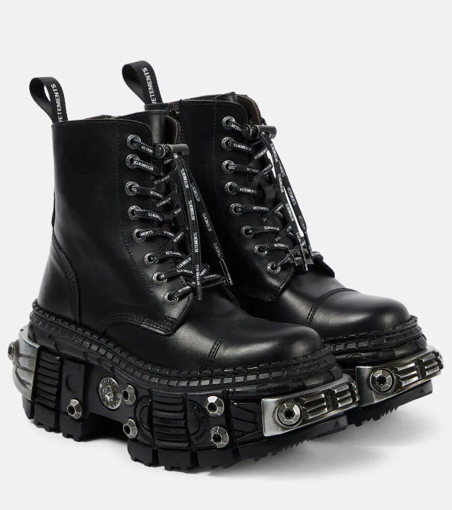 Vetements Destroyer leather combat boots Cover