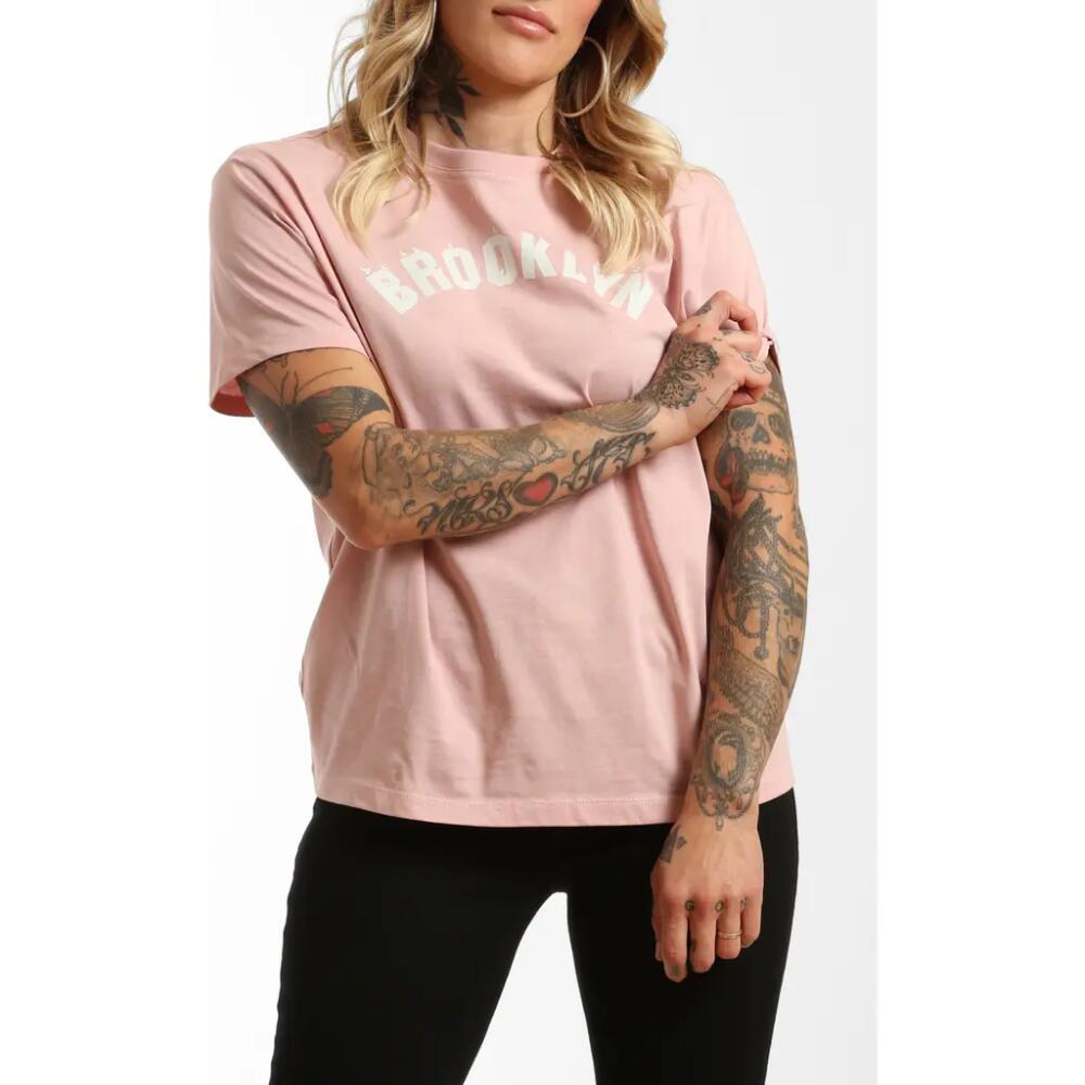 Brooklyn Industries Birds Graphic T-Shirt in Pale Mauve Cover