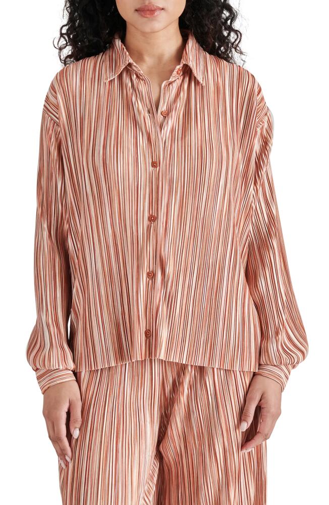 Steve Madden Malani Variegated Pleat Button-Up Shirt in Terracotta Multi Cover