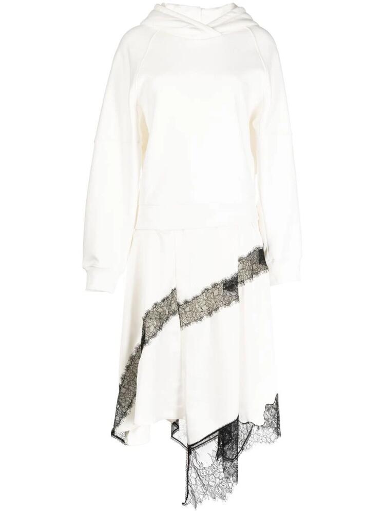 Goen.J lace-trim hooded asymmetric midi dress - White Cover