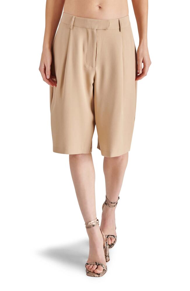 Steve Madden Therese Knee Length Shorts in Khaki Cover