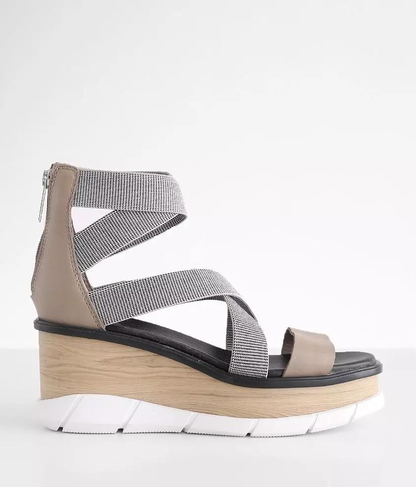 Sorel Joanie III Leather Sandal Cover