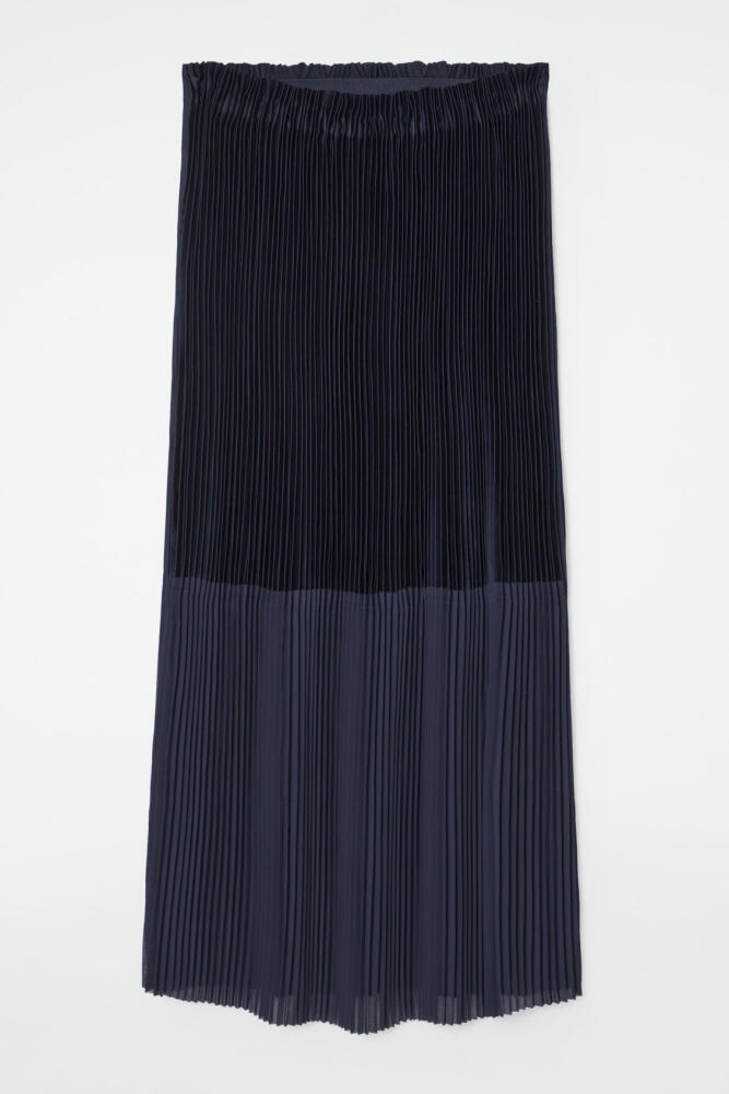 COS PANELED PLEATED COLUMN MAXI SKIRT Cover