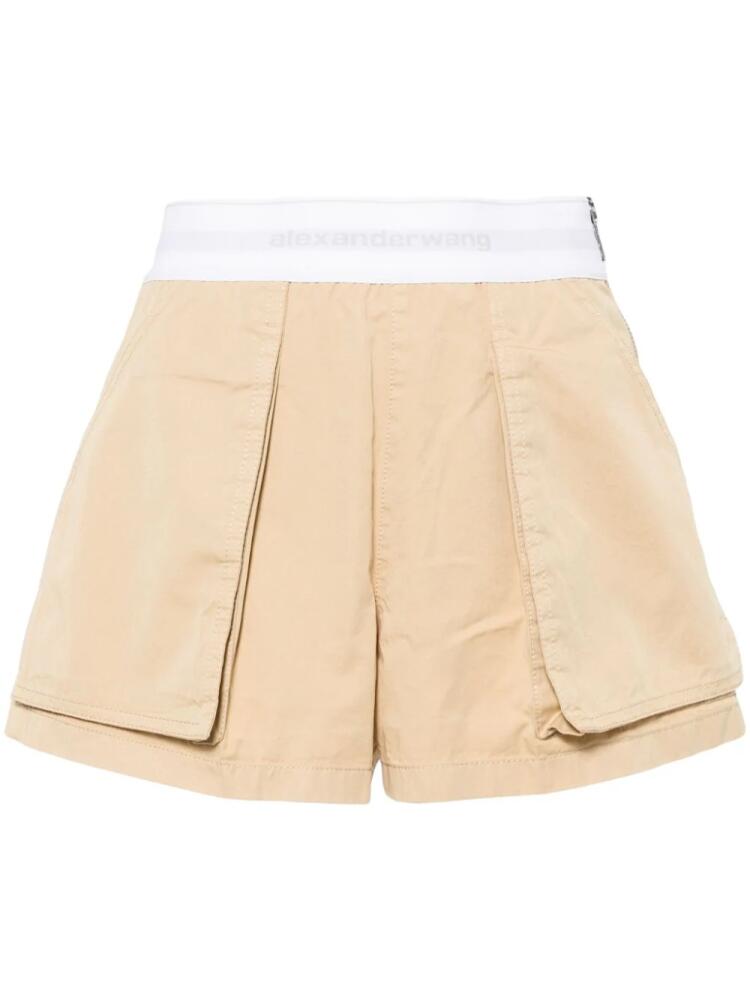 Alexander Wang high-waisted cargo shorts - Brown Cover