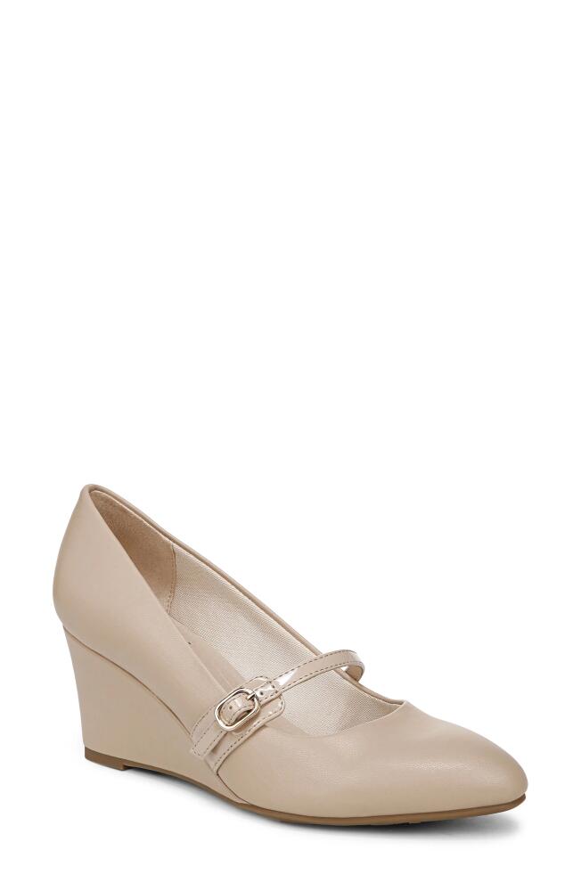 LifeStride Gio Mary Jane Wedge in Taupe Cover