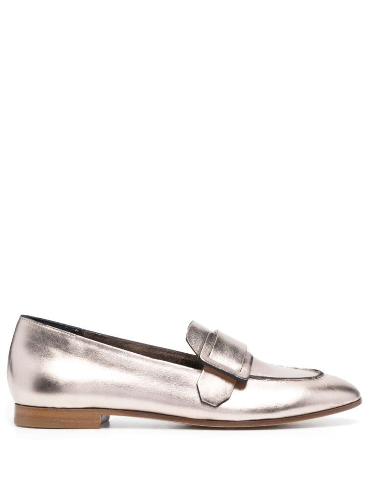 Del Carlo patent-finish calf-leather loafers - Neutrals Cover