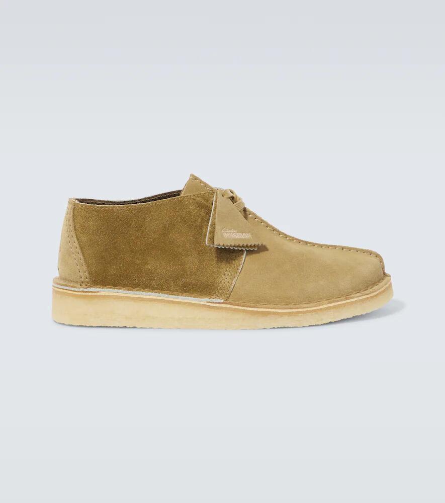 Clarks Originals Desert Trek suede desert boots Cover