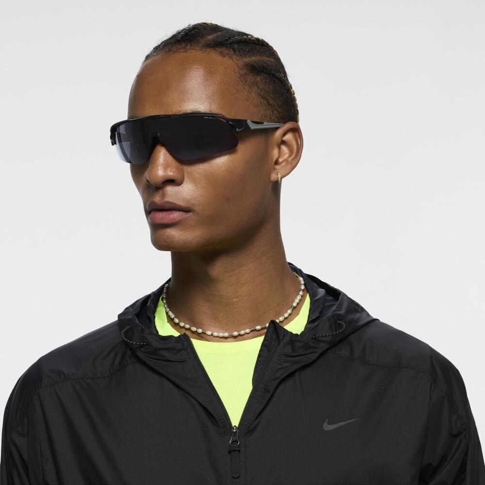 Nike Unisex Flyfree Shield Sunglasses in Black Cover