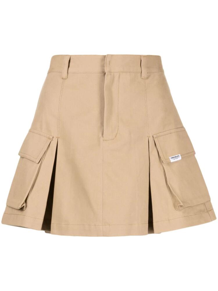 CHOCOOLATE logo-patch cargo miniskirt - Brown Cover