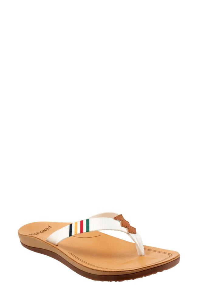 Pendleton Glacier Flip Flop in White Cover