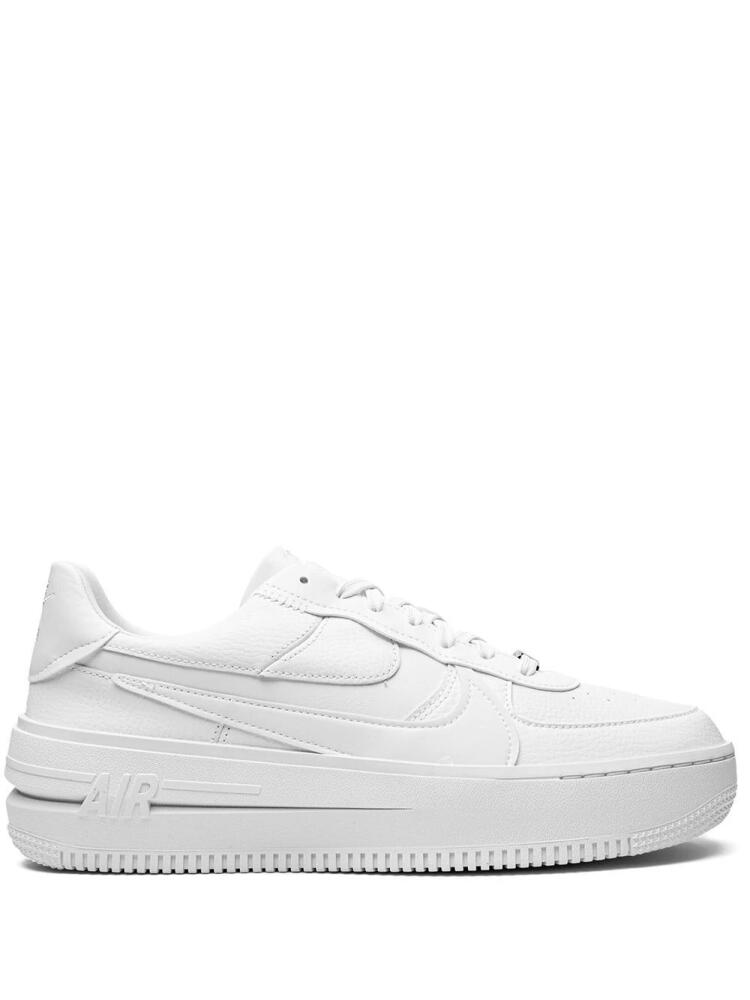 Nike Air Force 1 platform "Triple-White" sneakers Cover