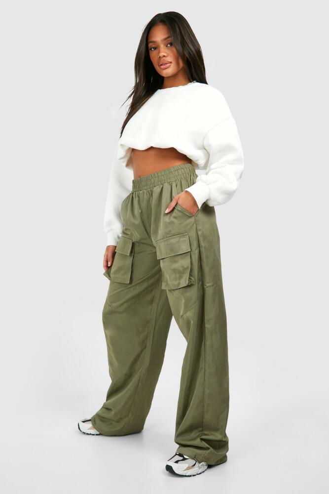 boohoo Womens Pocket Detail Cargo Straight Pants - Green Cover