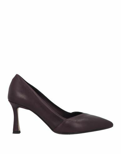 L'arianna Woman Pumps Deep purple Leather Cover