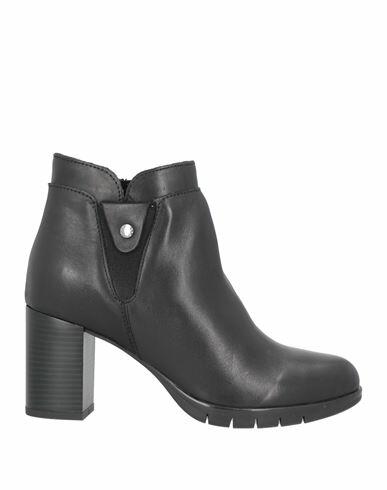 Oroscuro Woman Ankle boots Black Calfskin Cover