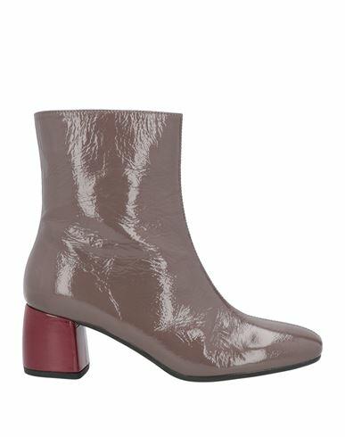 Malìparmi Woman Ankle boots Light brown Soft Leather Cover